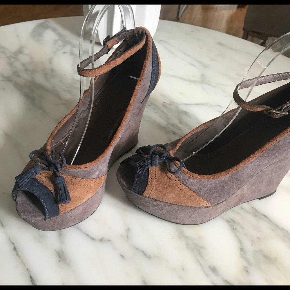 New Nicole Suede Peep Toe Platform with Tassel Sz 8.5 Academia Preppy Nerd